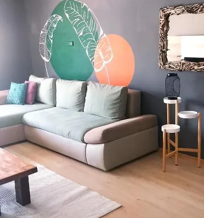 Lovely Flat With Sea View Near In * بوزبورون